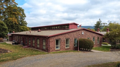 21 Ensign Dr, Avon, CT for lease Building Photo- Image 1 of 6