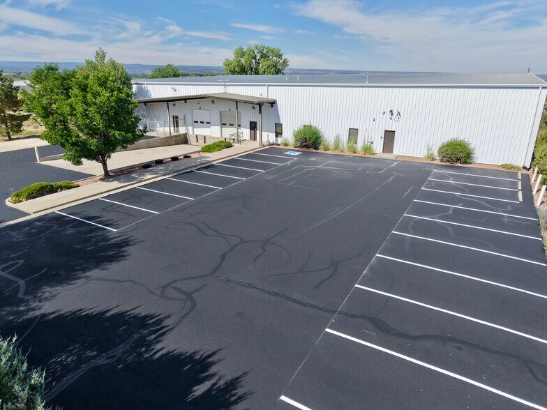 12045 6300 Rd, Montrose, CO à louer - Photo du bâtiment - Image 2 de 32