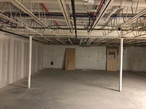 75 Main St, Old Saybrook, CT à louer Photo intérieure- Image 2 de 6