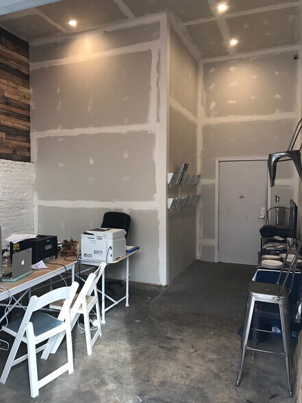 2541-2549 E Cambria St, Philadelphia, PA à louer - Photo du bâtiment - Image 2 de 8