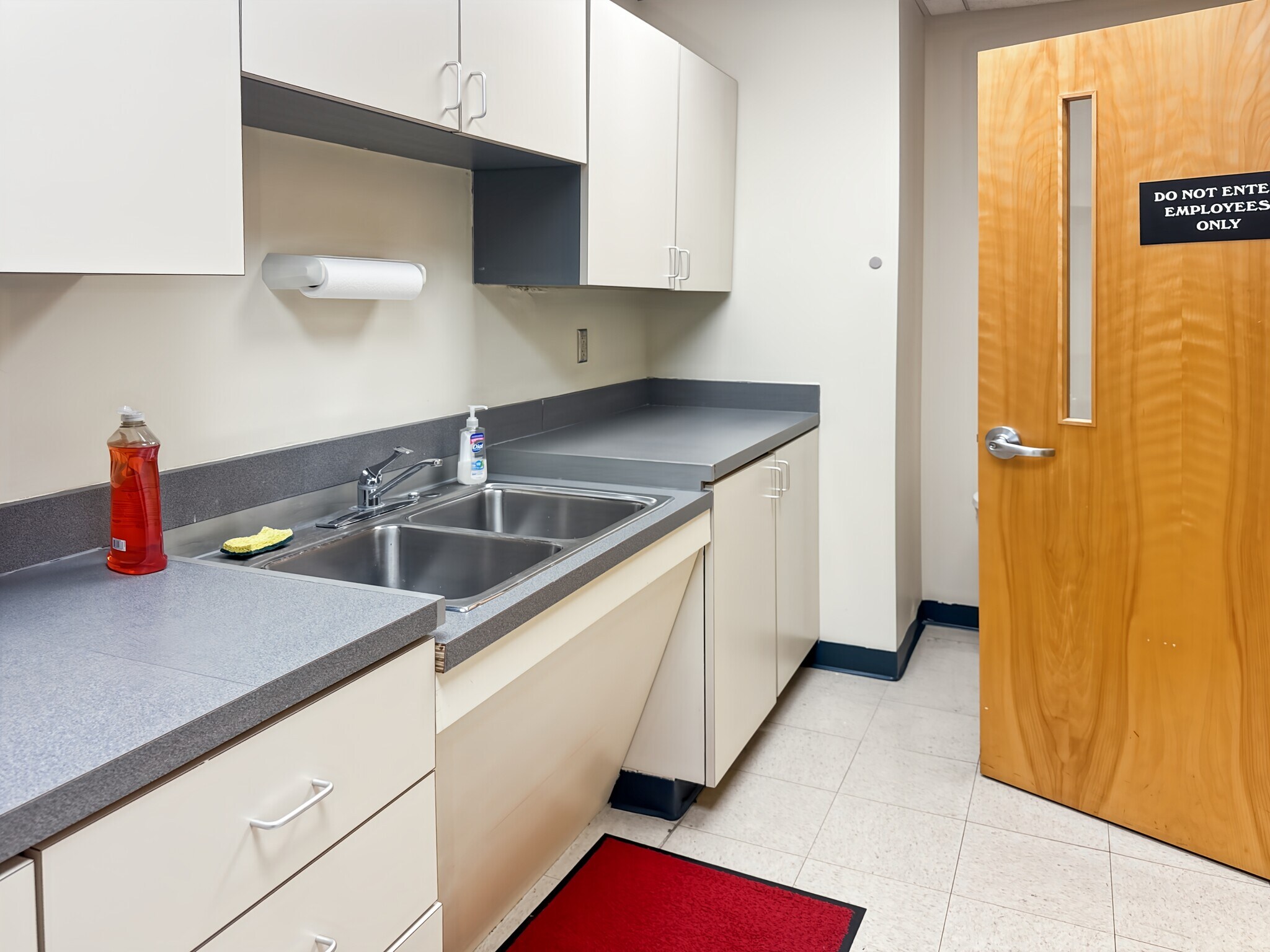 16 W Washington St, Hagerstown, MD à louer Photo du bâtiment- Image 1 de 3