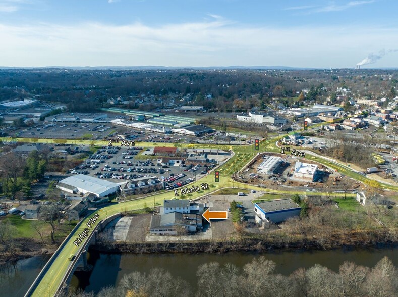 1 E Main St, Collegeville, PA à vendre - Photo du bâtiment - Image 1 de 17