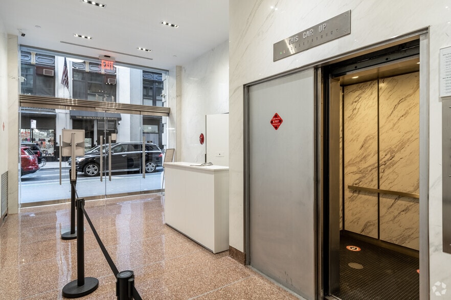 134 W 29th St, New York, NY for lease - Lobby - Image 2 of 33