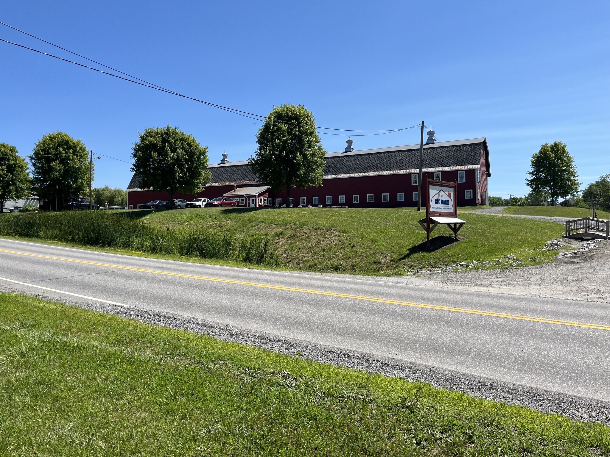 16 New Haven Rd, Vergennes, VT for sale Primary Photo- Image 1 of 11