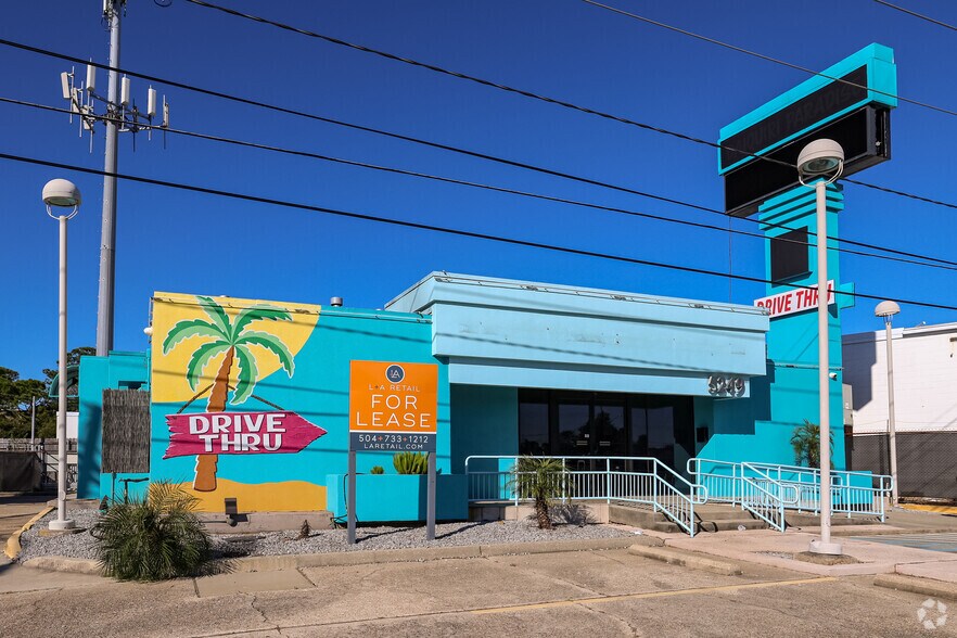 5249 Veterans Memorial Blvd, Metairie, LA à louer - Photo principale - Image 1 de 4