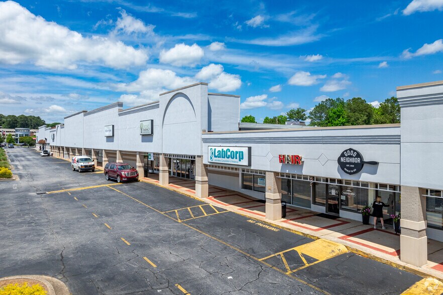 812 S Park St, Carrollton, GA à louer - Photo du bâtiment - Image 3 de 10