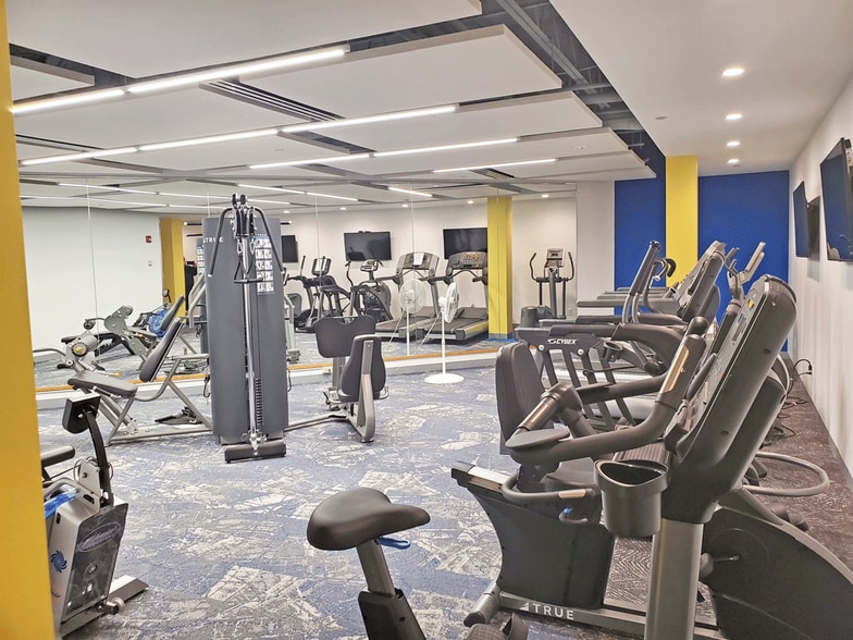 6060 Rockside Woods Blvd, Independence, OH à louer - Photo intérieure - Image 3 de 4