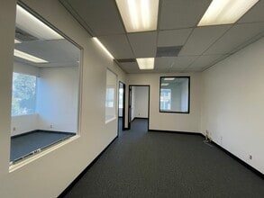 433 Callan Ave, San Leandro, CA for lease Interior Photo- Image 2 of 10