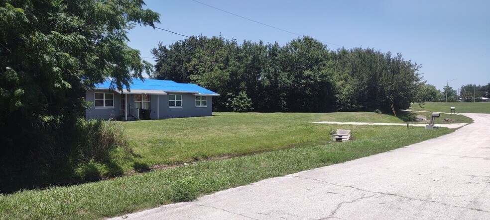 2822 S Dean Rd, Orlando, FL à vendre - Photo du bâtiment - Image 2 de 3