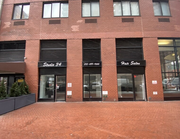 250 E 40th St, New York, NY for sale - Building Photo - Image 1 of 1