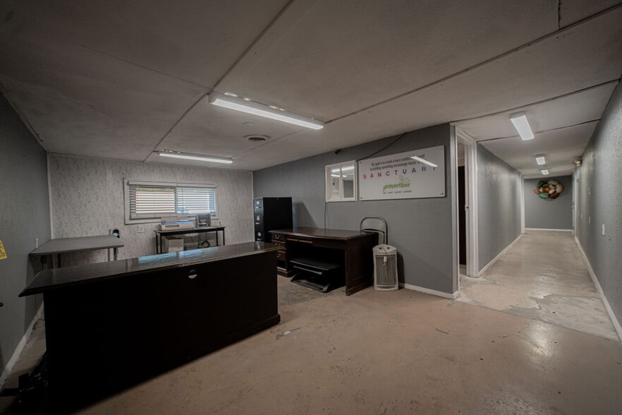 1925 KY-1241, Hickory, KY for sale - Primary Photo - Image 2 of 43