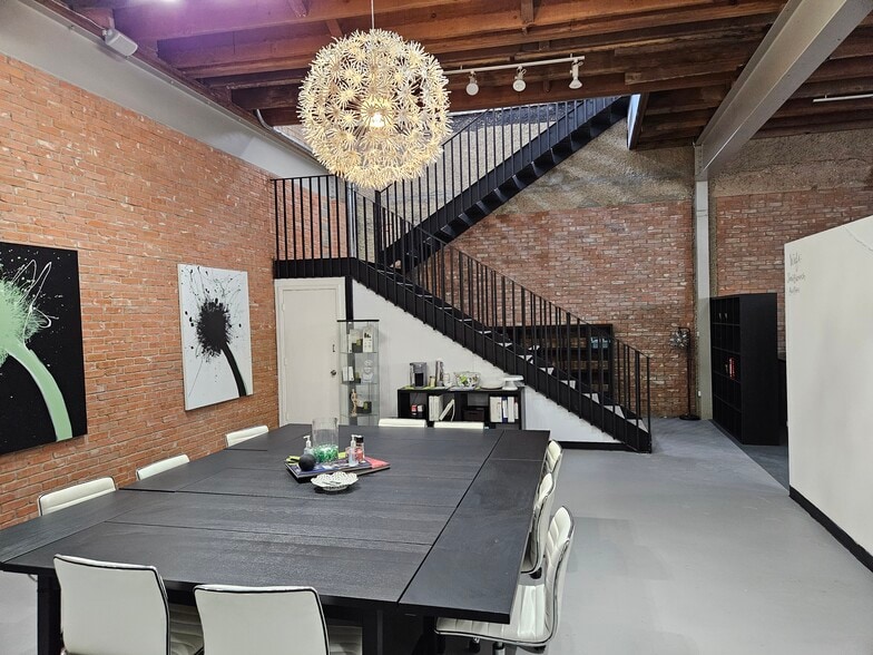 3116 Commerce St, Dallas, TX for lease - Primary Photo - Image 1 of 15