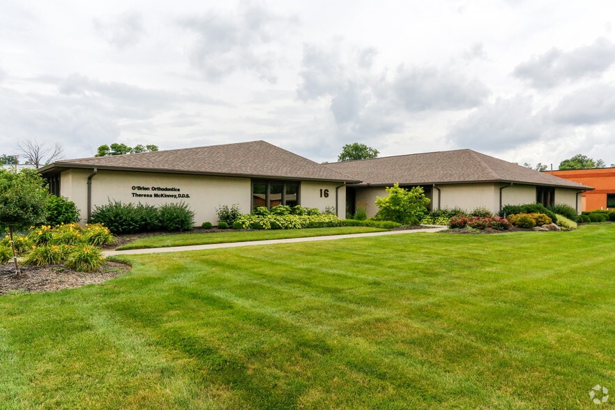 16 W Wenger Rd, Englewood, OH for lease - Primary Photo - Image 1 of 18