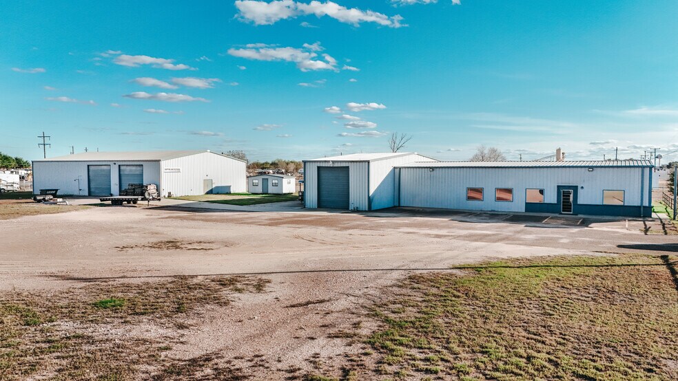 13102 N Navarro St, Victoria, TX à louer - Photo du bâtiment - Image 3 de 49