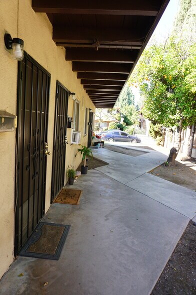 7612 Newlin Ave, Whittier, CA à vendre - Photo du bâtiment - Image 2 de 10