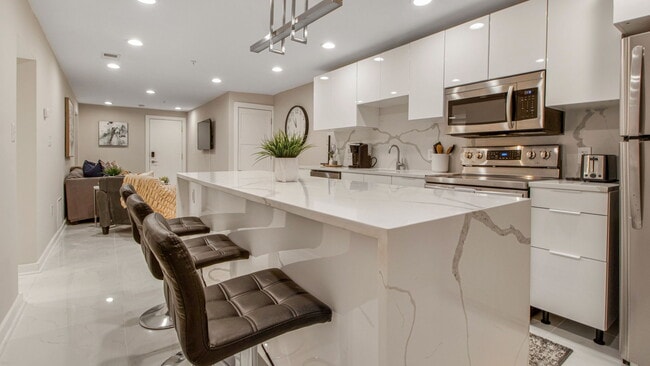 Plus de détails pour 1414 Pennsylvania Ave SE, Washington, DC - Multi-résidentiel à vendre