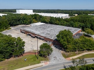 Plus de détails pour 5682 E Ponce De Leon Ave, Stone Mountain, GA - Industriel à louer
