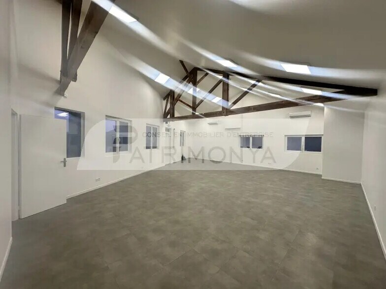 Bureau dans Marseille à louer - Photo intérieure - Image 1 de 3