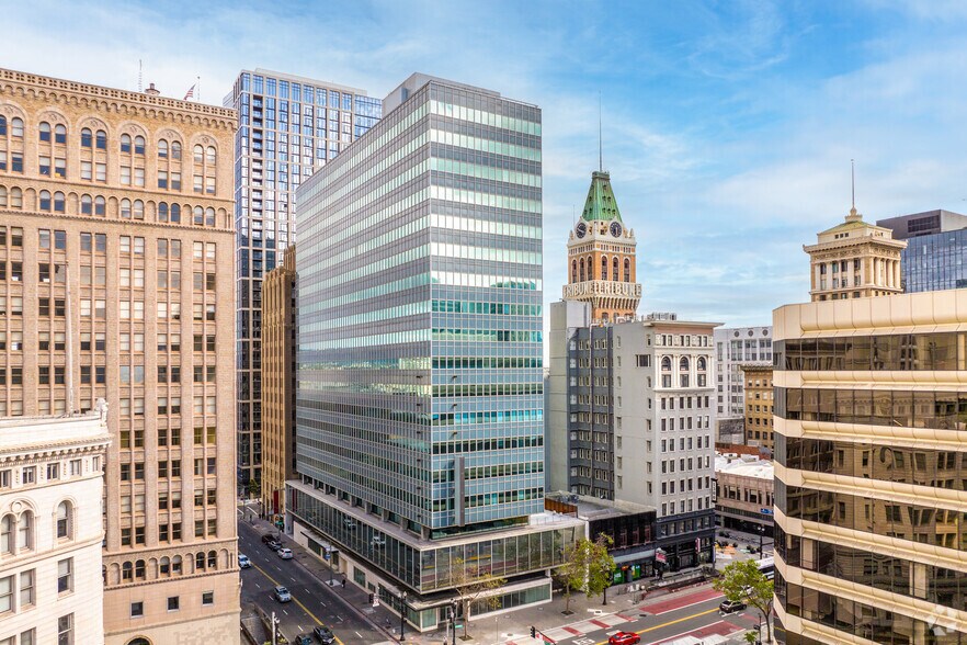 1330 Broadway, Oakland, CA à louer - Photo du bâtiment - Image 1 de 9