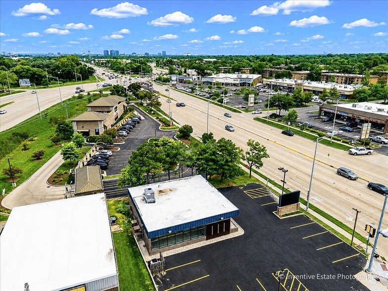 780 W Golf Rd, Schaumburg, IL for lease - Building Photo - Image 3 of 12