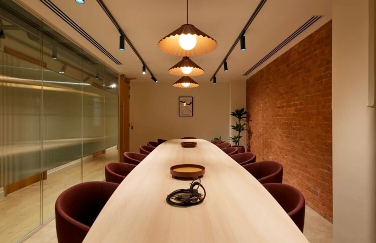 73-75 Bermondsey St, London for lease - Interior Photo - Image 3 of 6