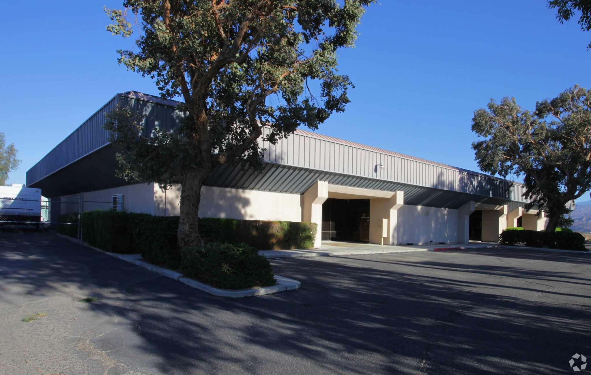 1130 N Valdivia Way, Palm Springs, CA for lease Primary Photo- Image 1 of 5