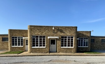 616 W Tampa St, Springfield MO - Entrepôt