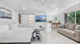 Plus de détails pour 333 Palm St, Hollywood, FL - Multi-résidentiel à vendre