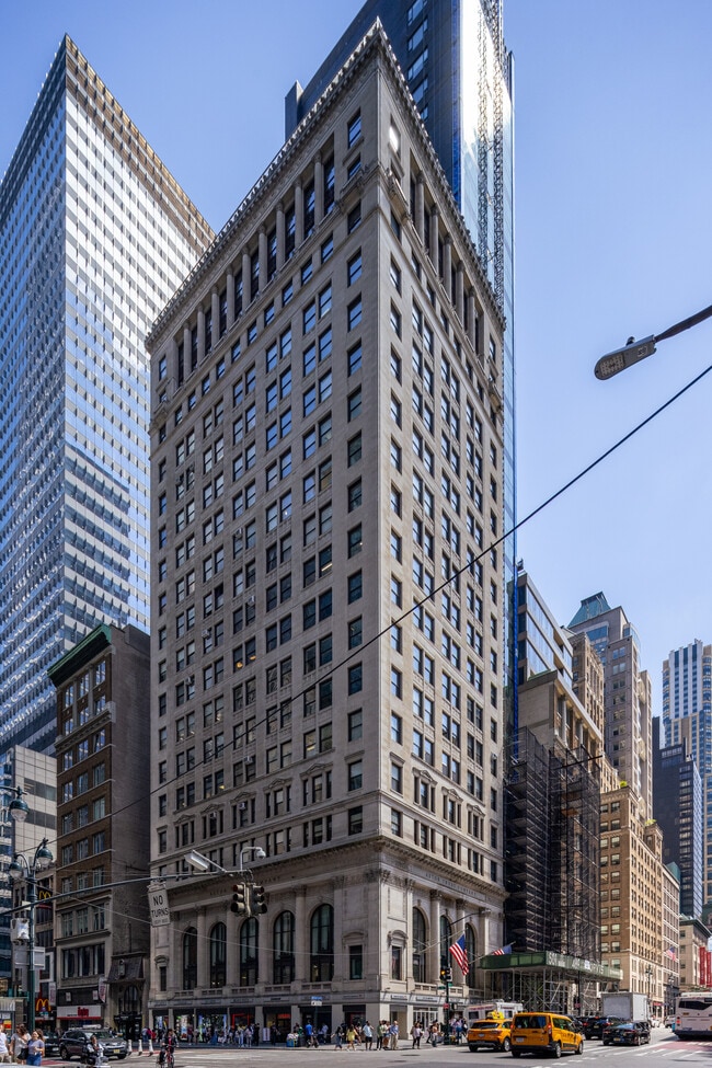 Plus de détails pour 501 Fifth Ave, New York, NY - Bureau à louer