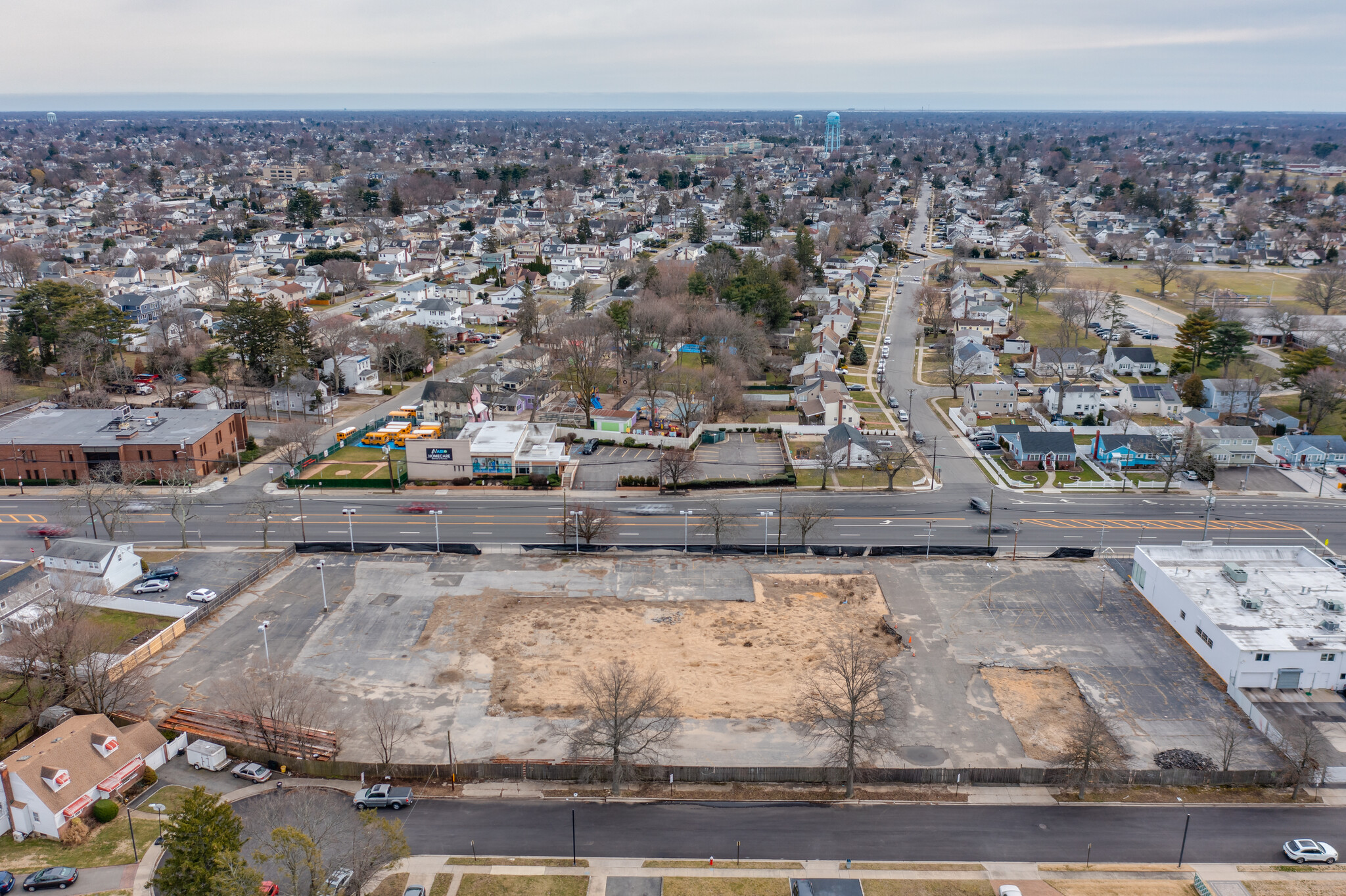 330 W Old Country Rd, Hicksville, NY for sale Building Photo- Image 1 of 1