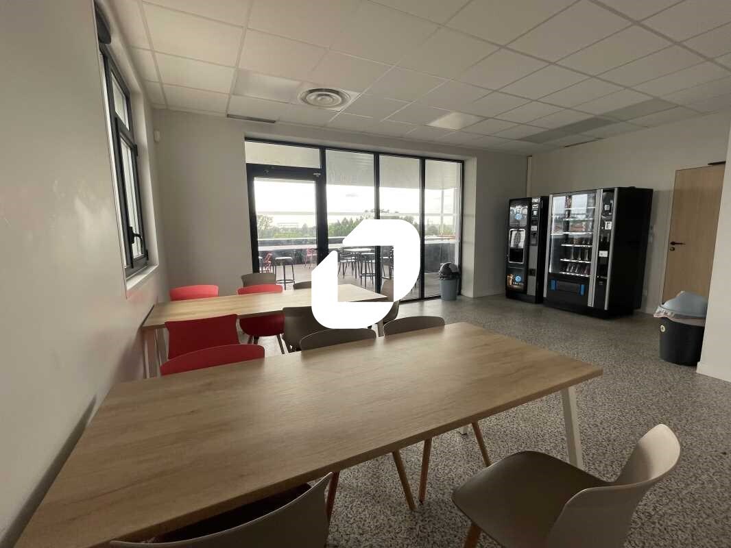 Office in Bruges for sale Building Photo- Image 1 of 9