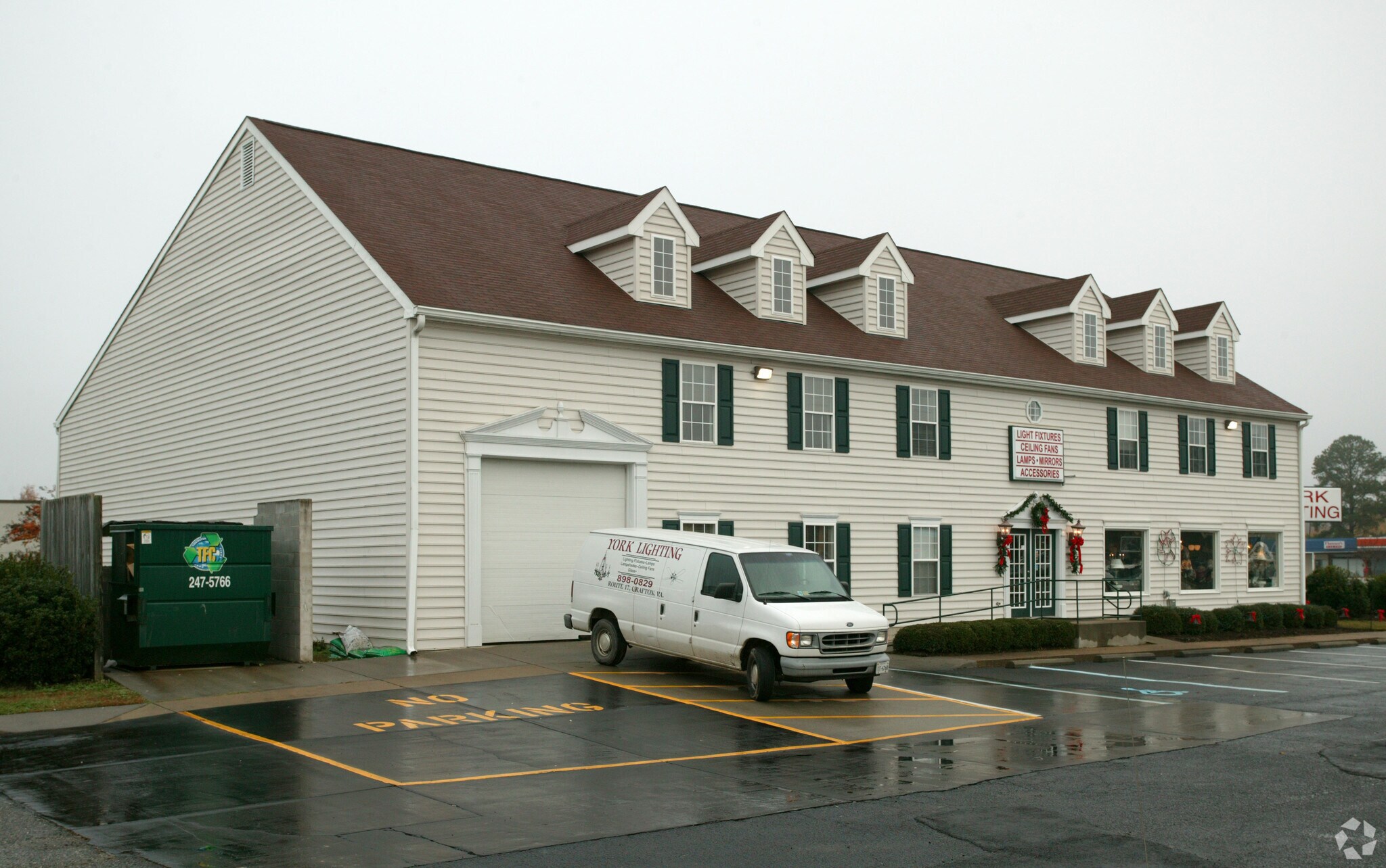 5741 George Washington Mem Hwy, Yorktown, VA à vendre Photo principale- Image 1 de 1