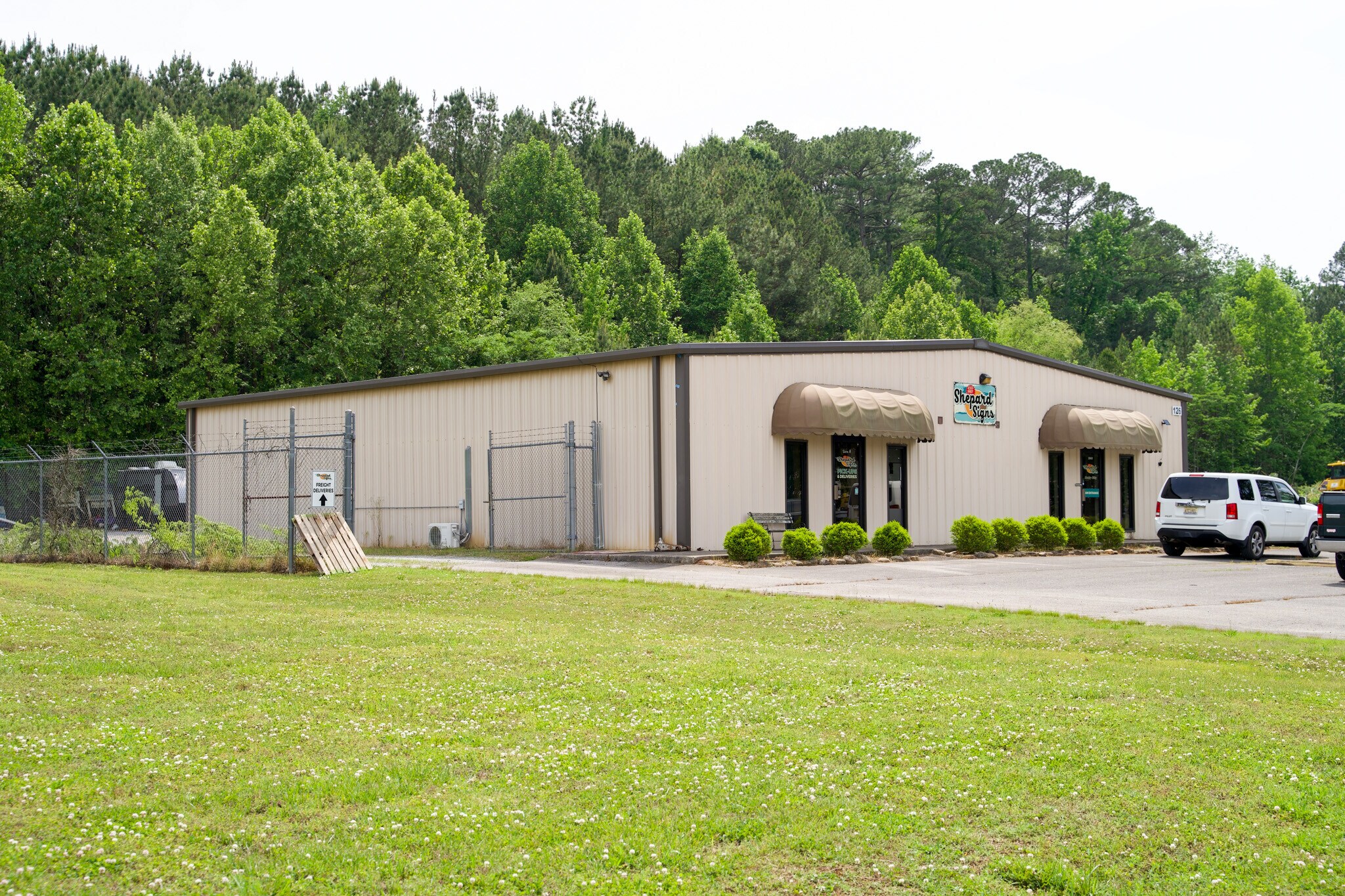 126 Castle Dr, Madison, AL à vendre Photo principale- Image 1 de 6