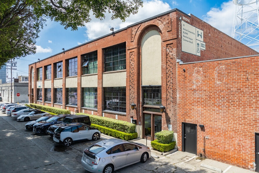 1451-1473 E 4th St, Los Angeles, CA for lease - Building Photo - Image 3 of 5