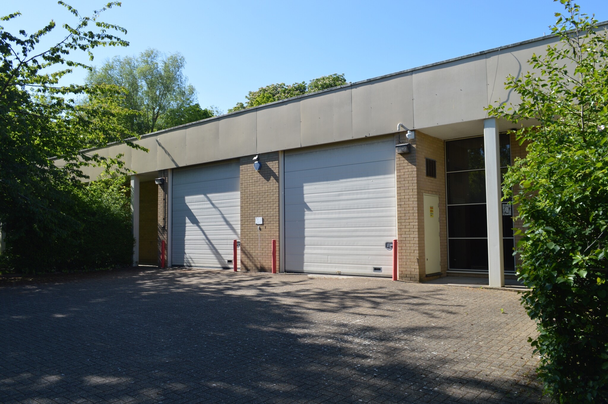 Sunrise Pky, Milton Keynes for lease Building Photo- Image 1 of 3