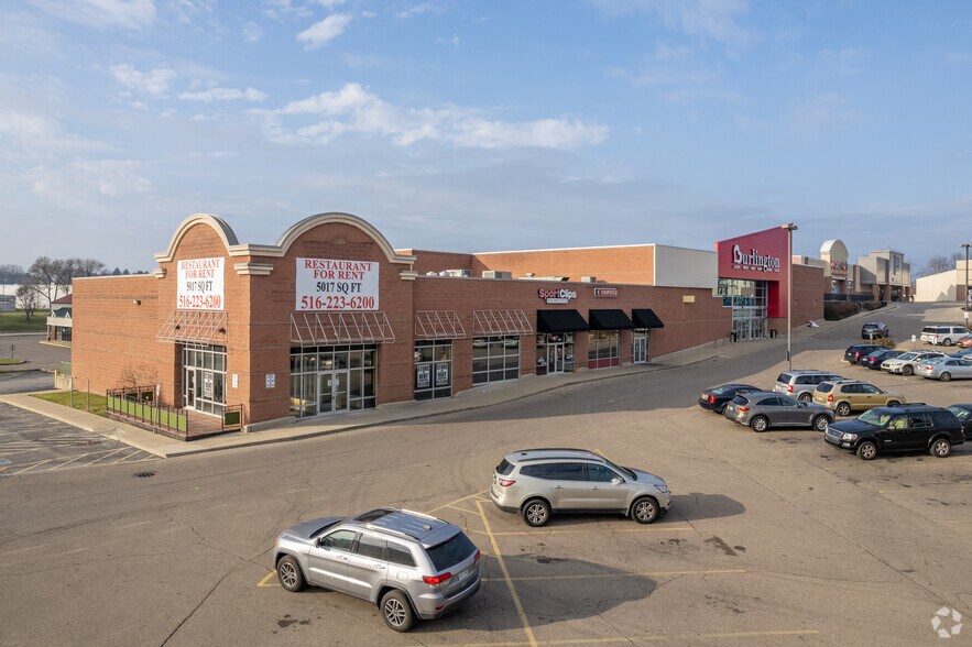 5555 Glenway Ave, Cincinnati, OH à vendre - Photo du bâtiment - Image 3 de 4