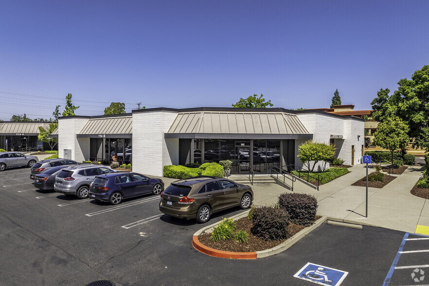 114 N Sunrise Ave, Roseville, CA for lease - Building Photo - Image 1 of 5