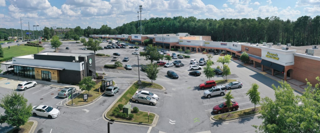 8560 Holcomb Bridge Rd, Alpharetta, GA for lease Building Photo- Image 1 of 4