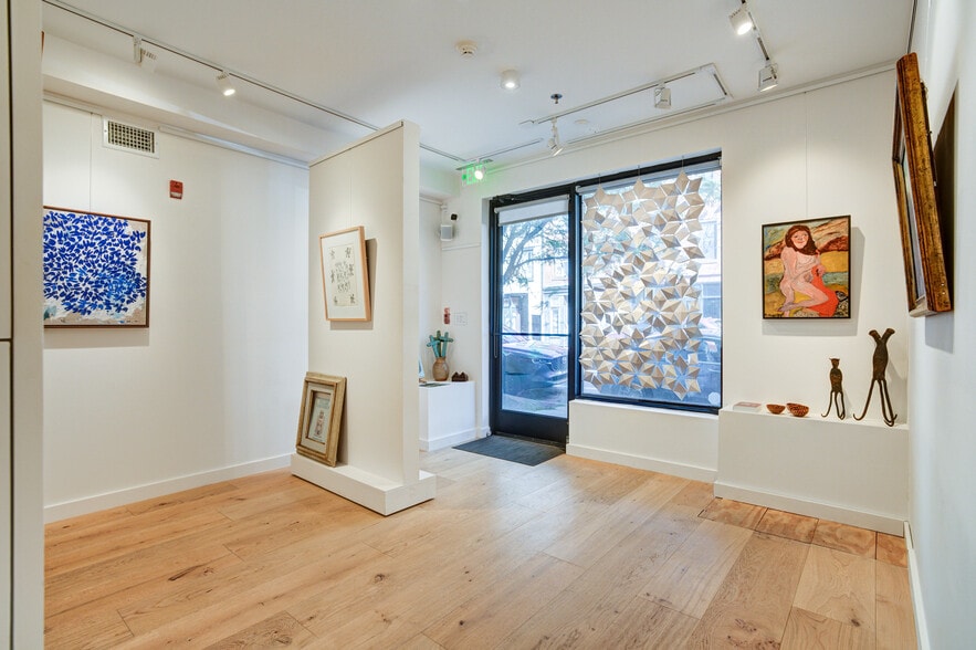 2028 Frankford Ave, Philadelphia, PA for sale - Interior Photo - Image 2 of 33
