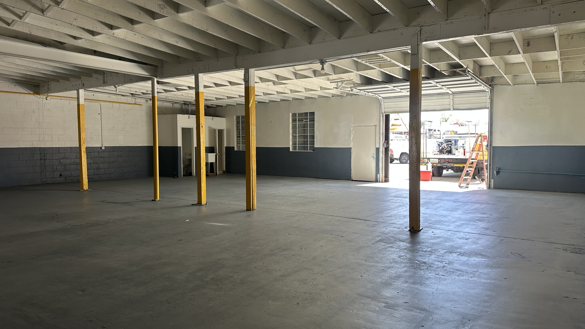 14708-14726 Arrow Hwy, Baldwin Park, CA for lease Building Photo- Image 1 of 7