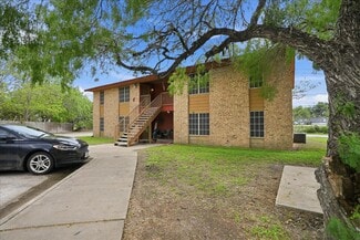 Plus de détails pour 600 E Crockett St, Beeville, TX - Multi-résidentiel à vendre