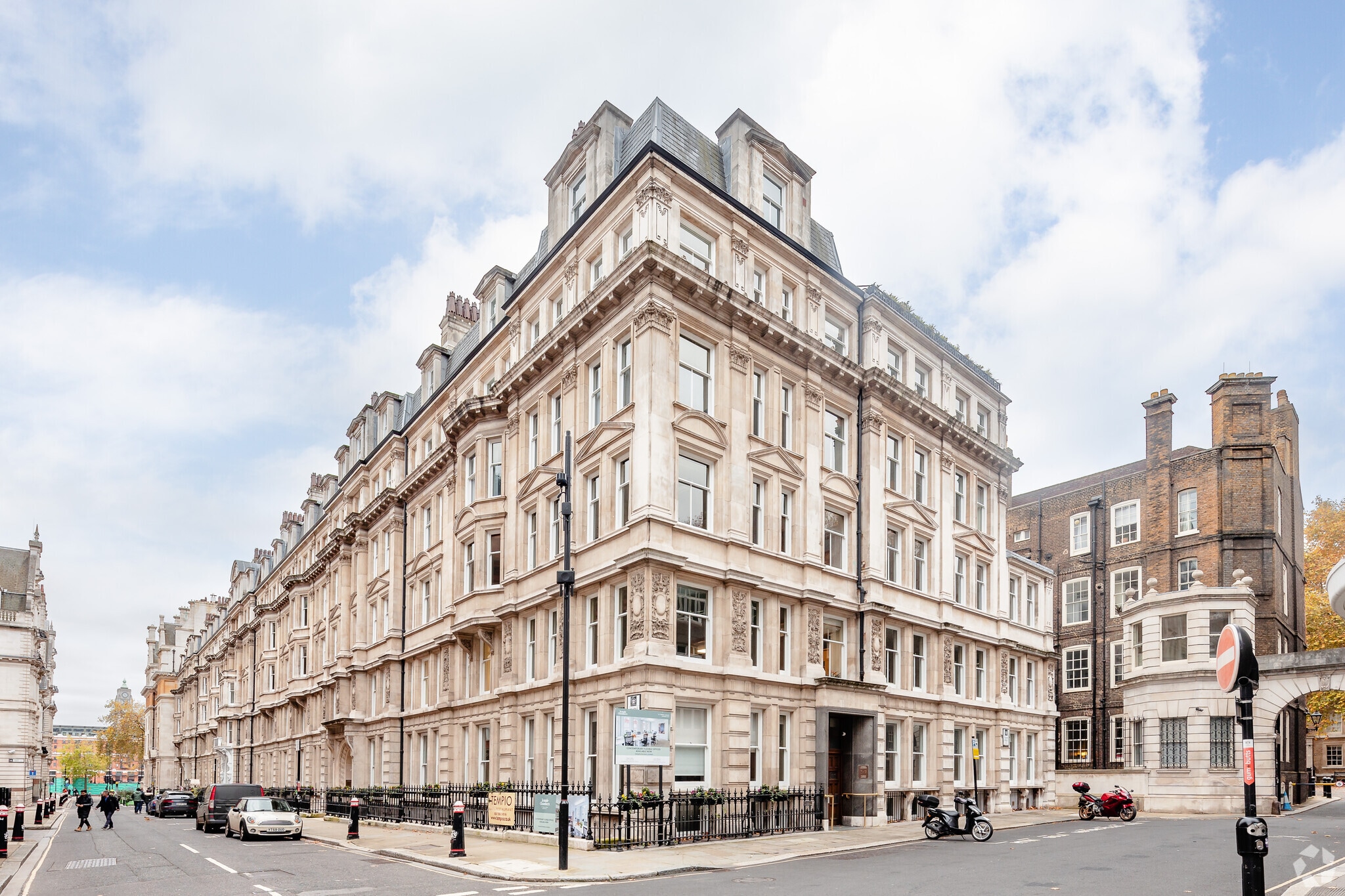3-7 Temple Ave, London for lease Primary Photo- Image 1 of 4