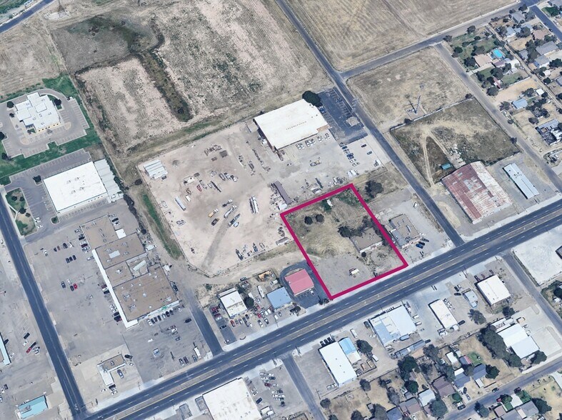 2411 E Amarillo Blvd, Amarillo, TX à louer - Photo du bâtiment - Image 2 de 2