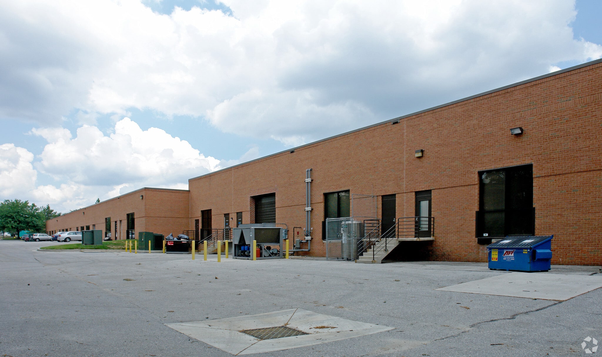 170-190 Lakefront Dr, Hunt Valley, MD for lease Primary Photo- Image 1 of 2