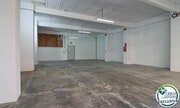 Interior local
