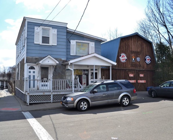 19 Clinton St, Binghamton, NY for sale - Building Photo - Image 1 of 1