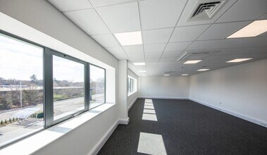 Vulcan Way, Wimborne for lease Interior Photo- Image 2 of 3