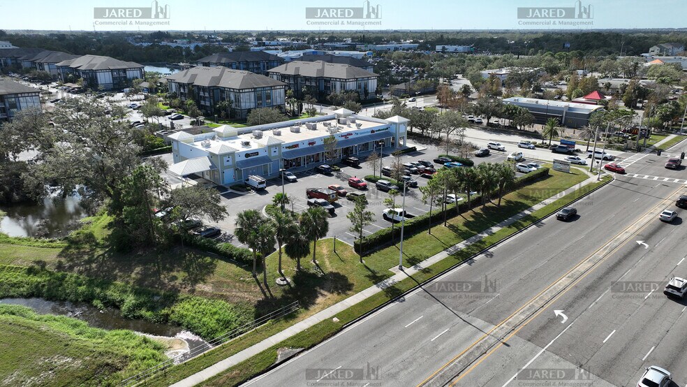 2683-2699 Roosevelt Blvd, Clearwater, FL à louer - Photo du bâtiment - Image 3 de 22