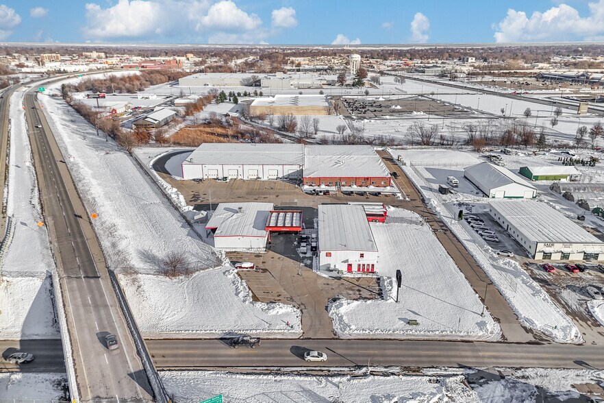 906 Broadway St, West Burlington, IA à vendre - Photo du bâtiment - Image 3 de 6