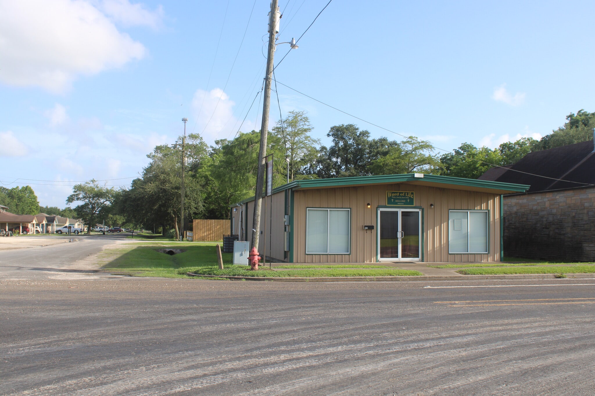 344 Broadway, Winnie, TX for sale Building Photo- Image 1 of 36
